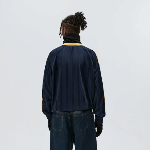 Athletic Jersey with Thumbholes